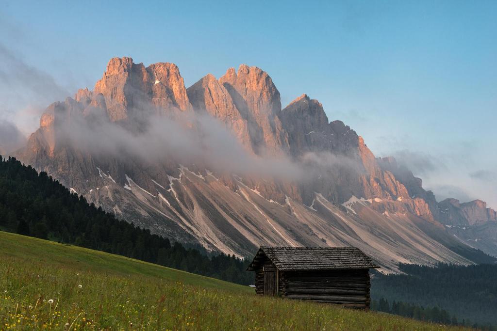 Unterkantiolerhof Фунес Екстериор снимка