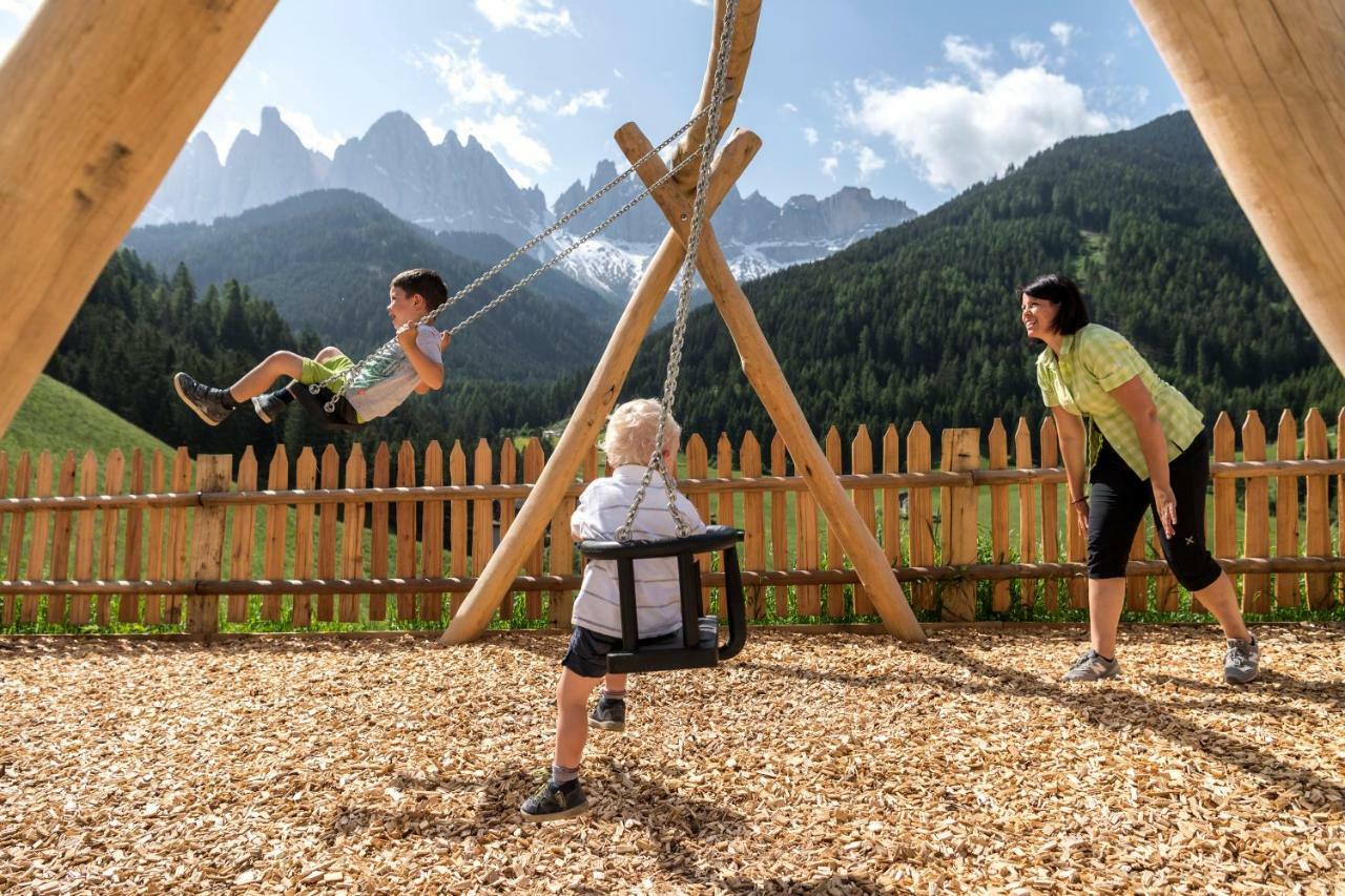 Unterkantiolerhof Фунес Екстериор снимка